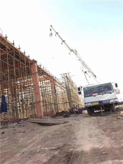 普兰县吊车作业的安全注意事项有哪些？